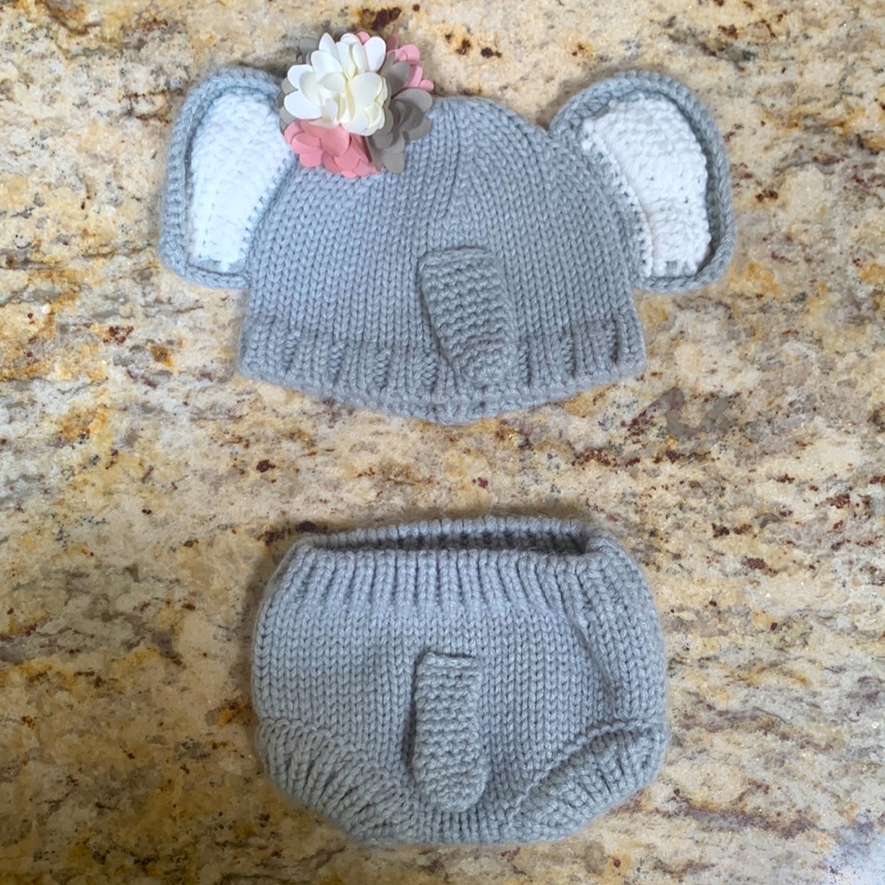 (3 pcs) Elephant Beanie/Bummie w/ optional Flower Clip (Newborn Photoshoot) 0-3